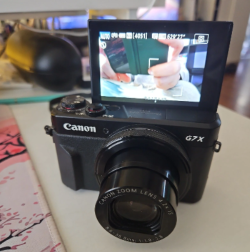 Canon G7X Mark II